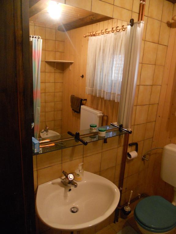 Holiday Home Gobela Kranjska Gora Szoba fotó